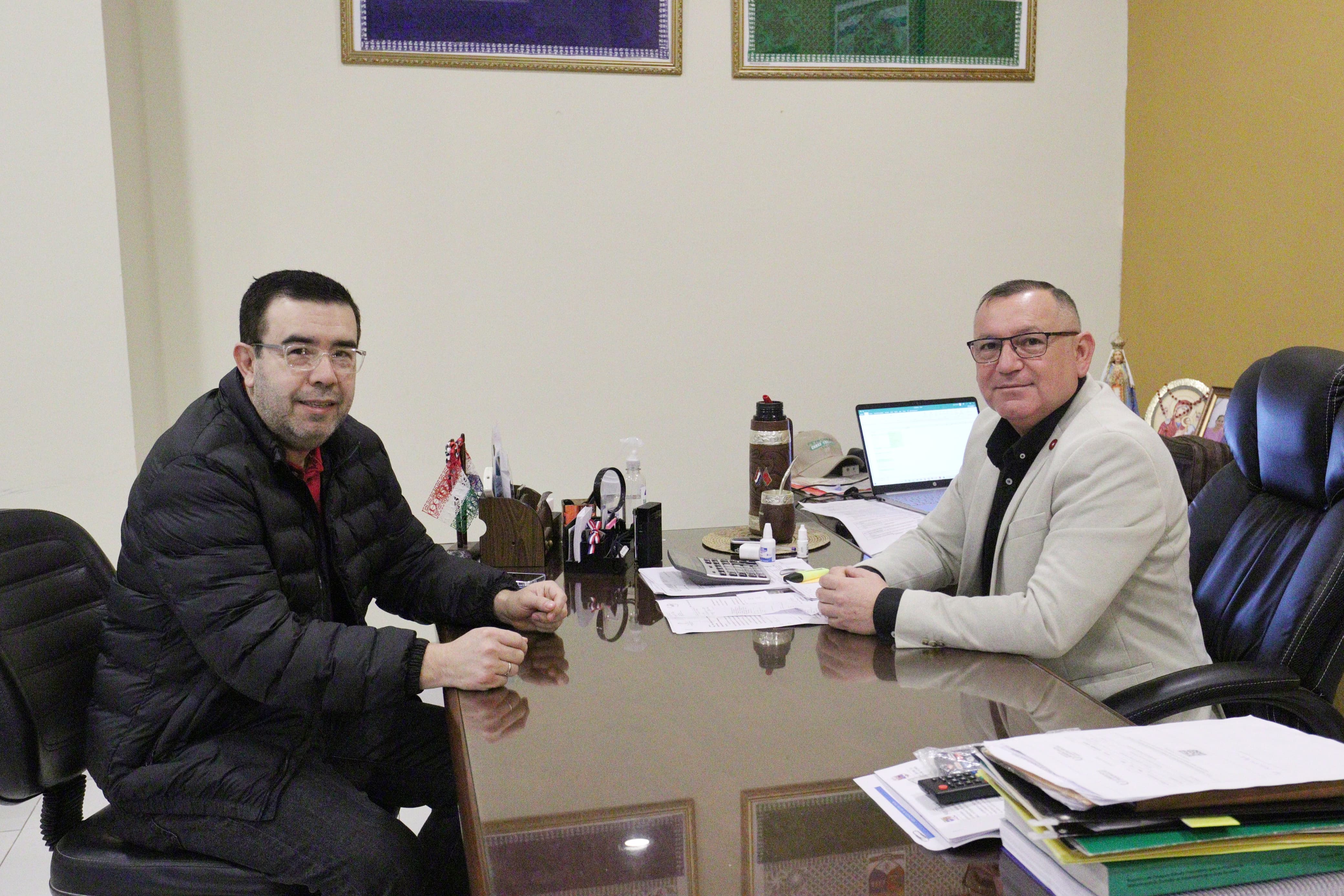 Los que trabajan en el programa hambre cero deben cobrar lo que les corresponde 