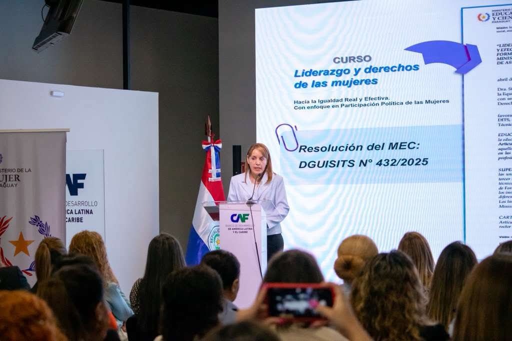 Presentan Curso de Liderazgo y Derecho de la Mujer